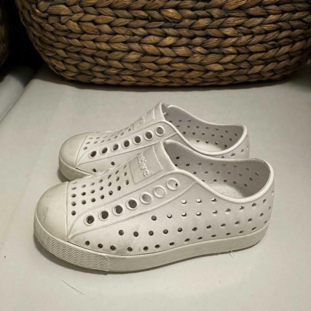 Native toddler shoes